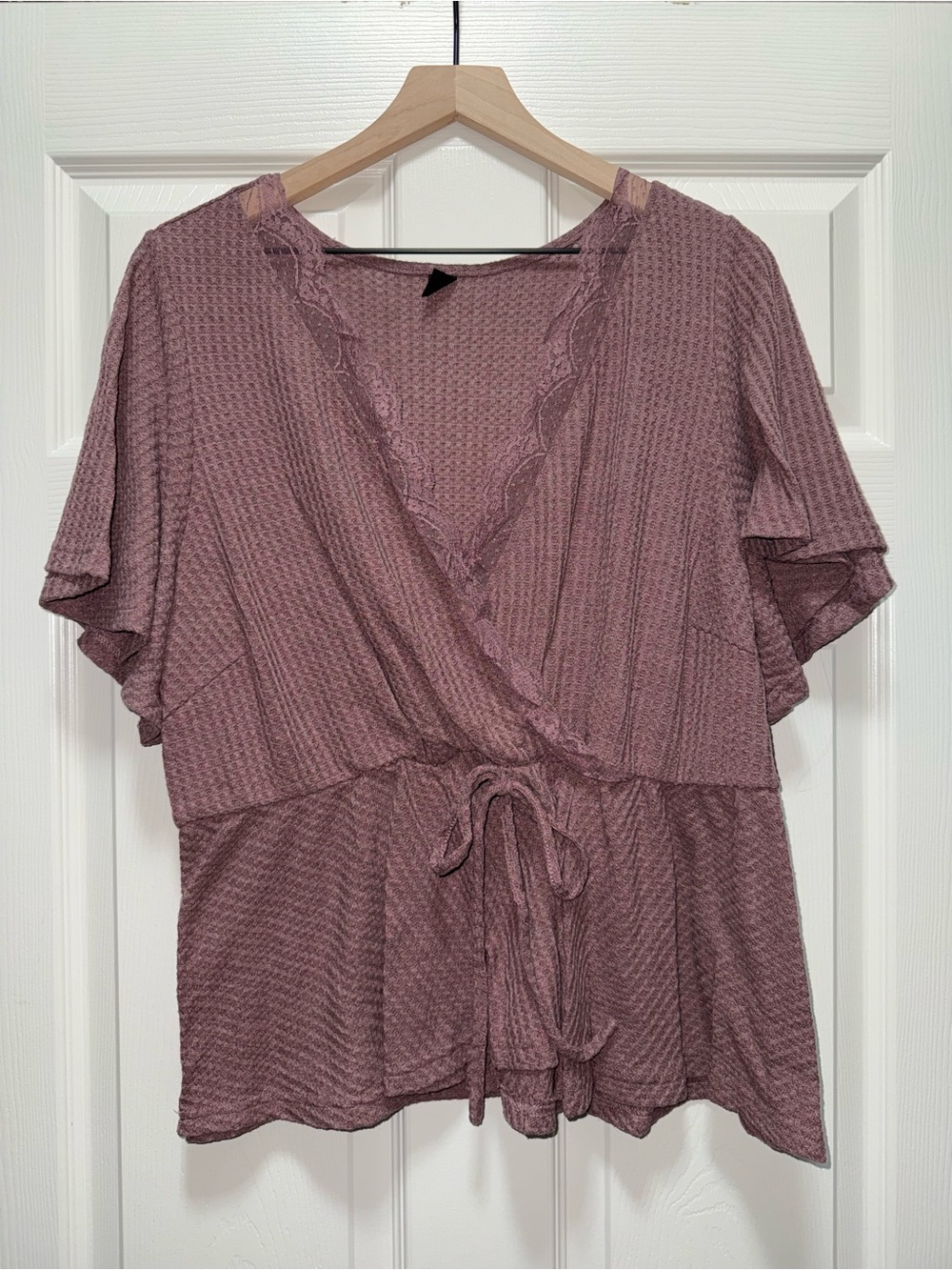 NWOT 3XL Mauve Lace Trim Waffle Knit Tie Waist Peplum Top SHEIN Curve